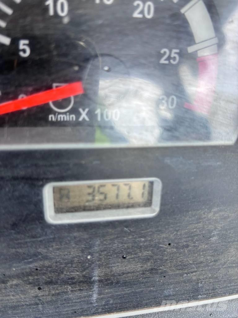 CAT 432 F Kaivurikuormaajat