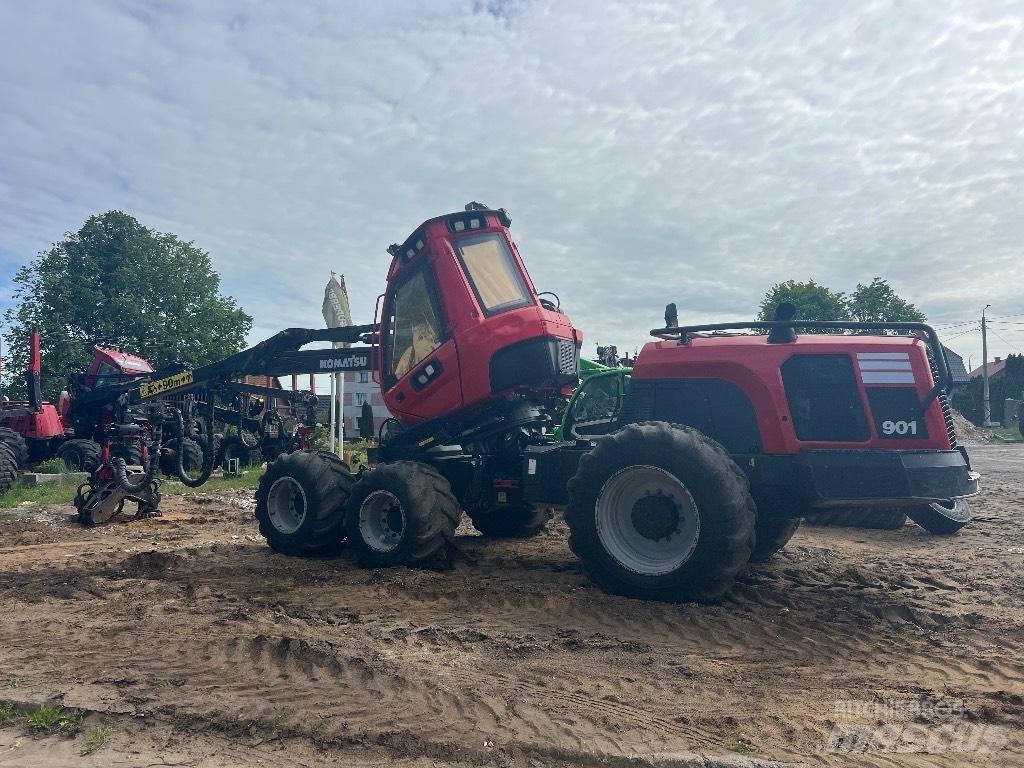 Komatsu 901 Harvesterit