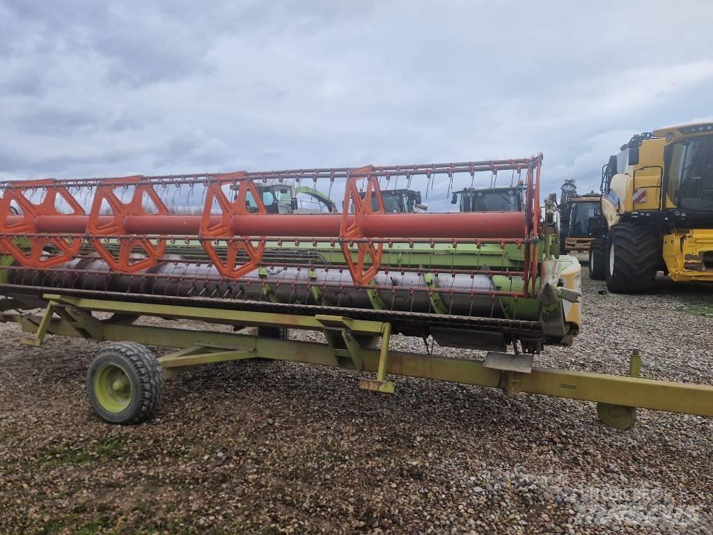 CLAAS Lexion 660 Leikkuupuimurit