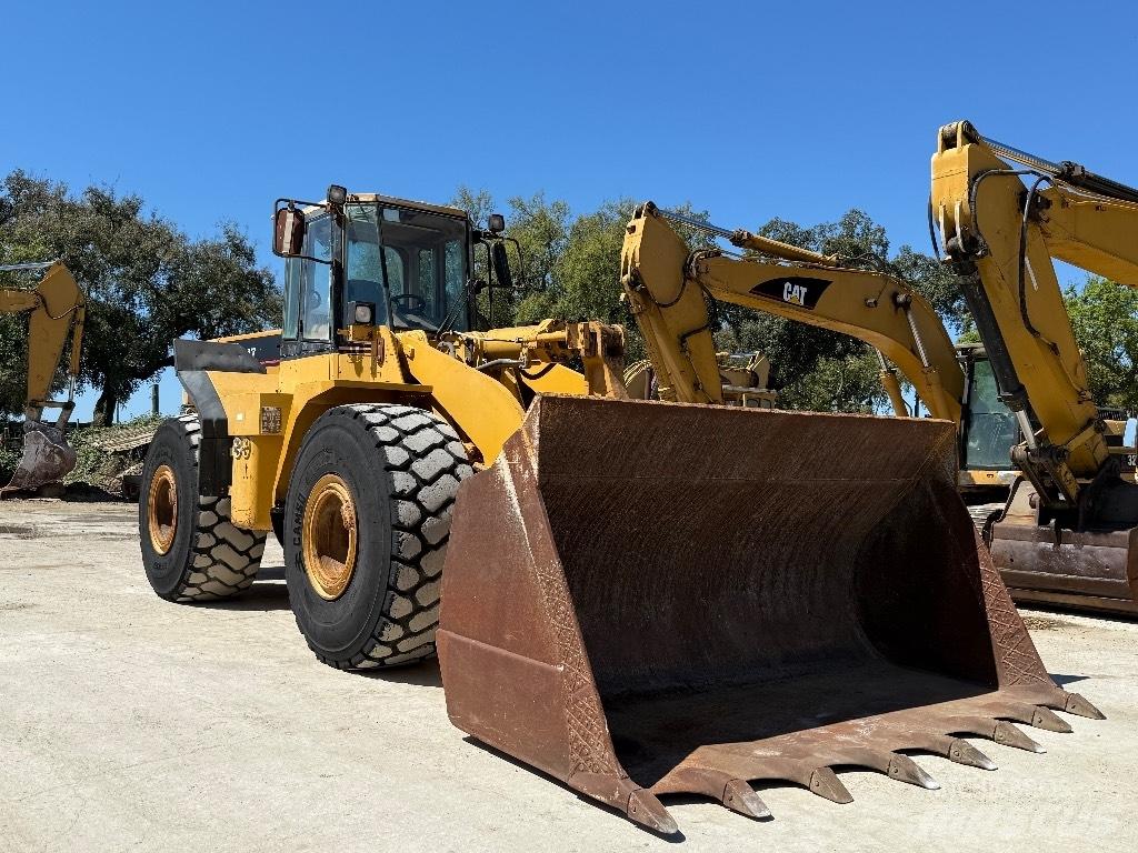 CAT 970 F Pyöräkuormaajat