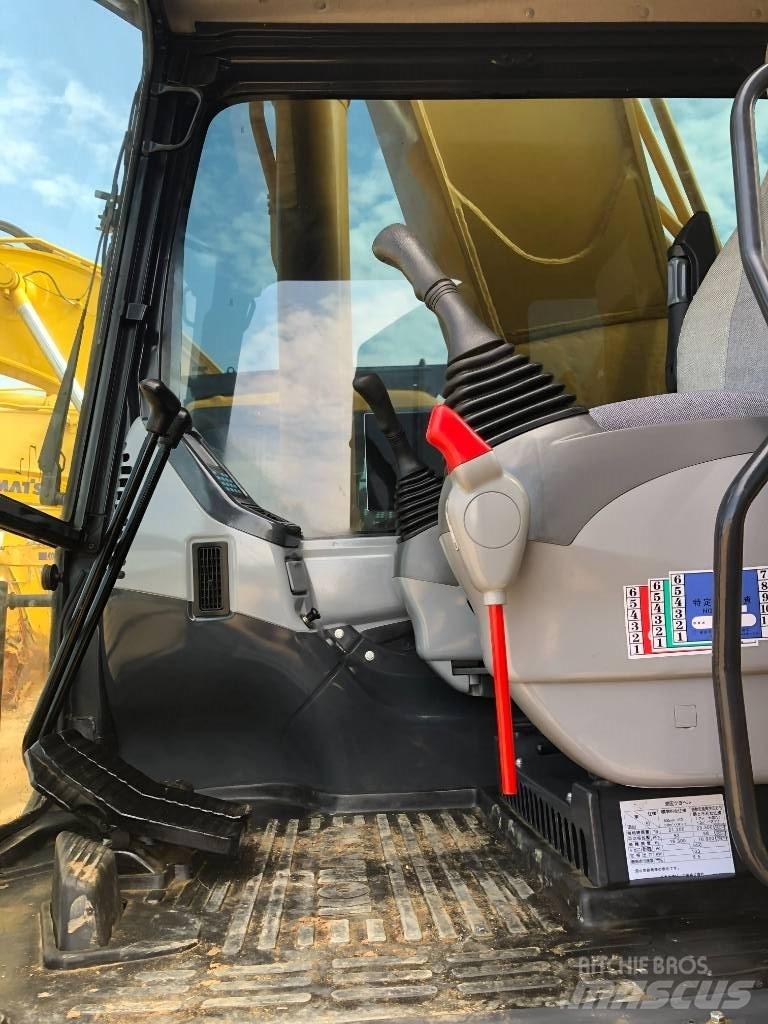 Komatsu 350 Telakaivukoneet