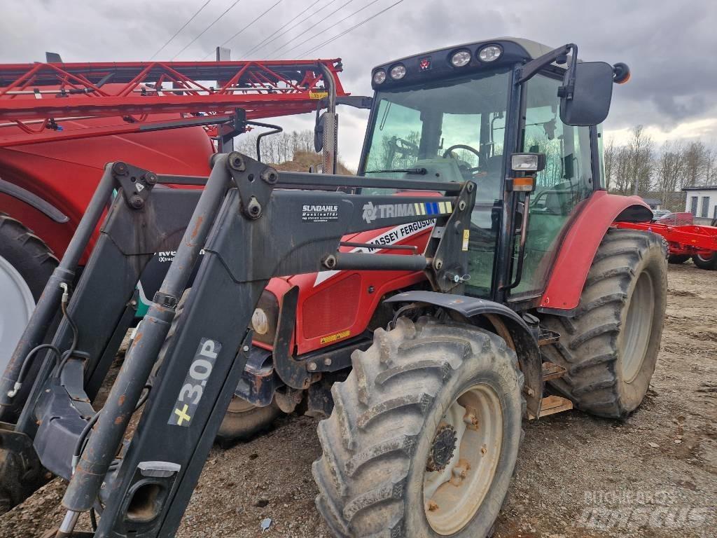 Massey Ferguson 5455 Traktorit