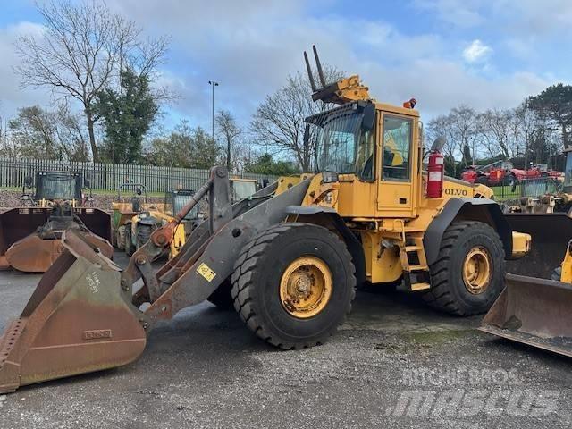 Volvo L 110 E Pyöräkuormaajat