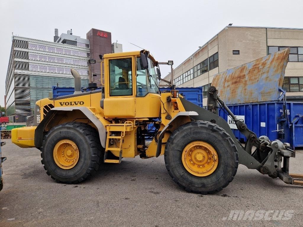 Volvo L 120 E Pyöräkuormaajat