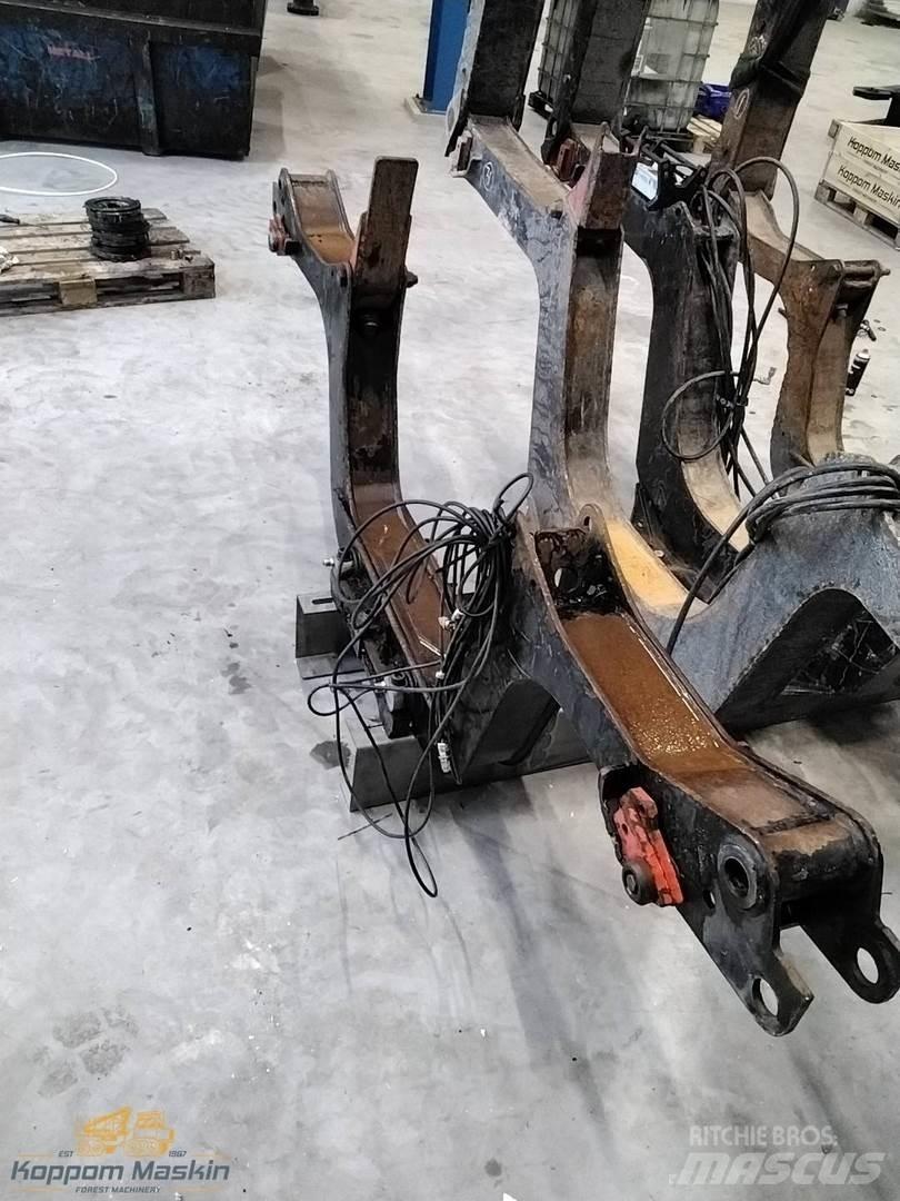Komatsu 865 Muut