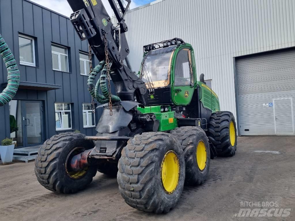 John Deere 1270 G Harvesterit