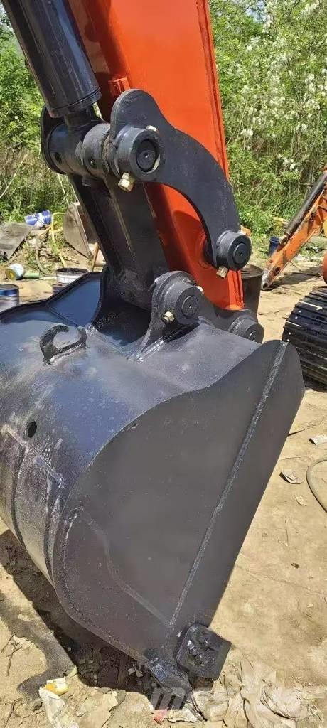 Doosan DX 60 Minikaivukoneet < 7t