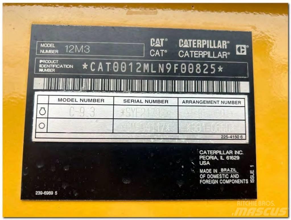 CAT 12 M 3 Tiehöylät