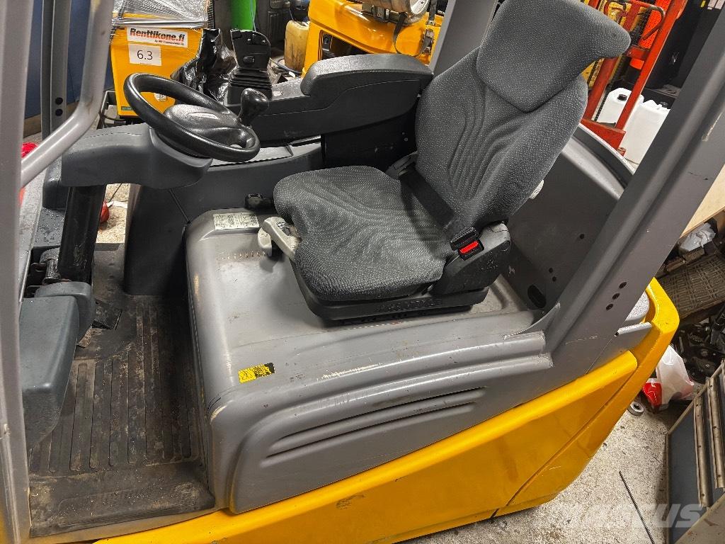 Jungheinrich EFG 216 Sähkötrukit