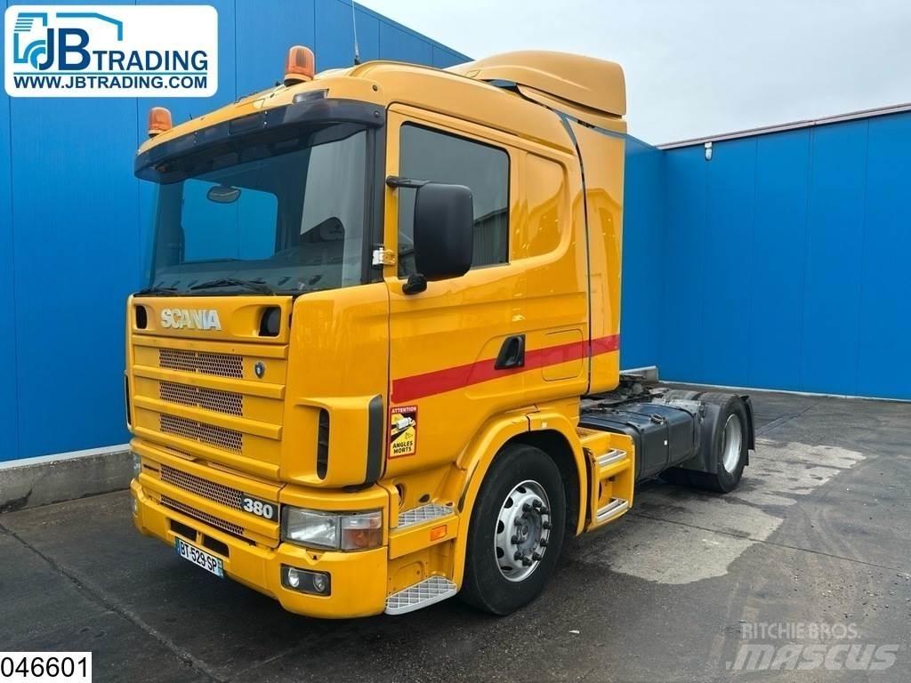 Scania 114 380 Vetopöytäautot