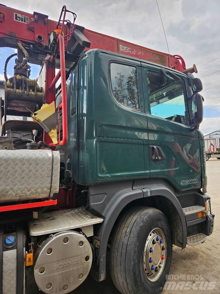 Scania R 560 Puuautot