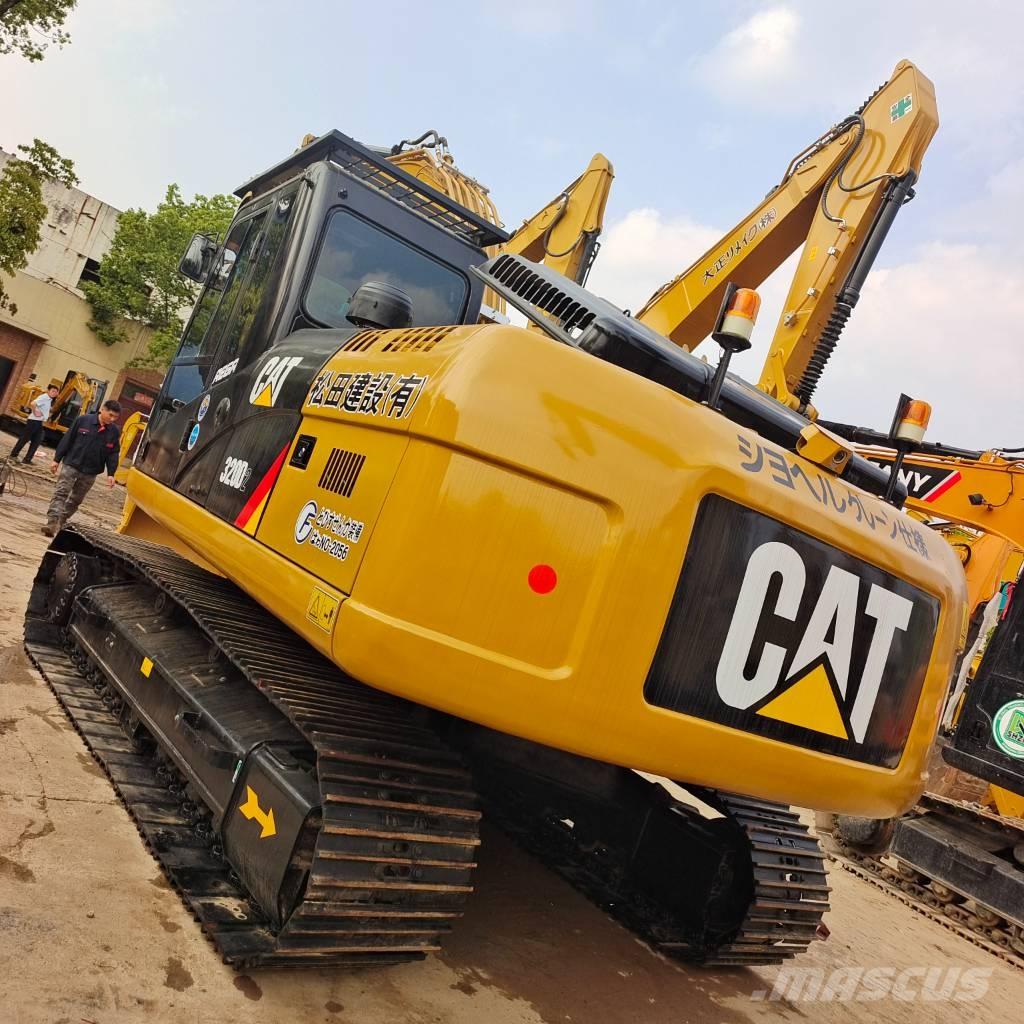 CAT 320D2 Telakaivukoneet