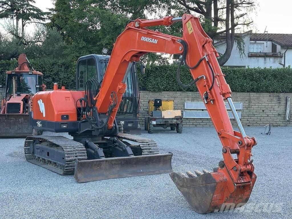 Doosan SOLAR 75V Midikaivukoneet 7t - 12t