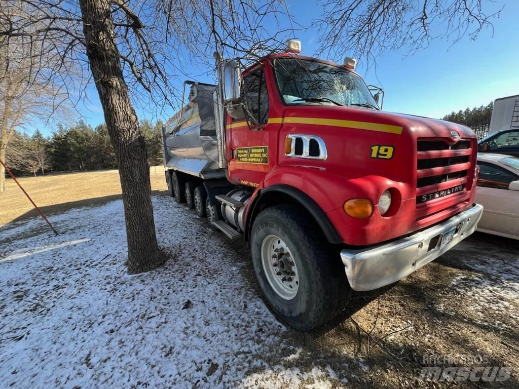 Sterling L 7500 Sora- ja kippiautot