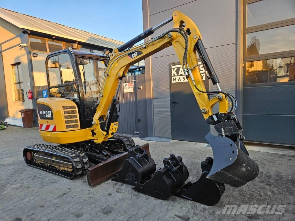 CAT 302.7 D CR Minikaivukoneet < 7t