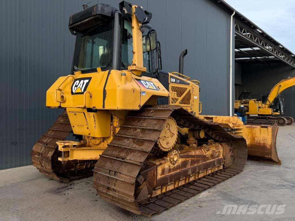 CAT D6N LGP Telaketjupuskutraktorit