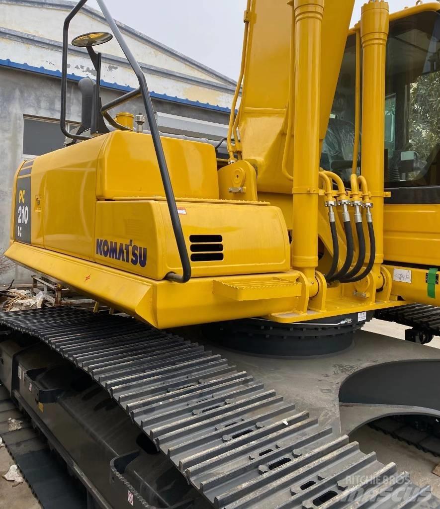 Komatsu PC210LC-8M0 Telakaivukoneet