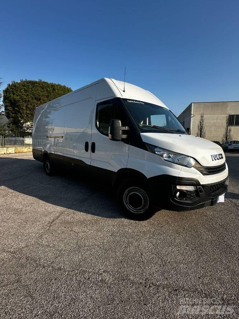 Iveco Daily 35 S16 Pakettiautot