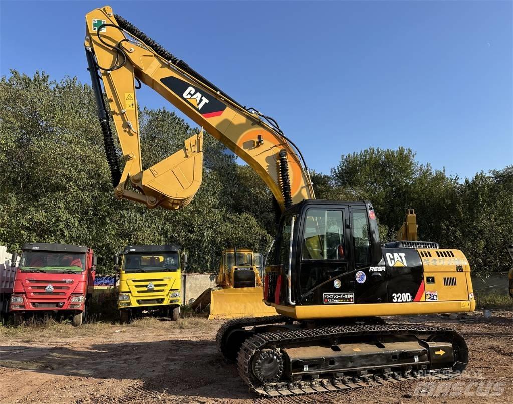 CAT 320 D L Telakaivukoneet