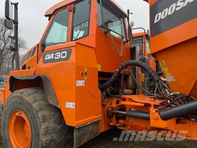Doosan DA 30 Dumpperit
