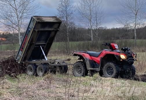  K Vagnen Offroad Maansiirtoperävaunut