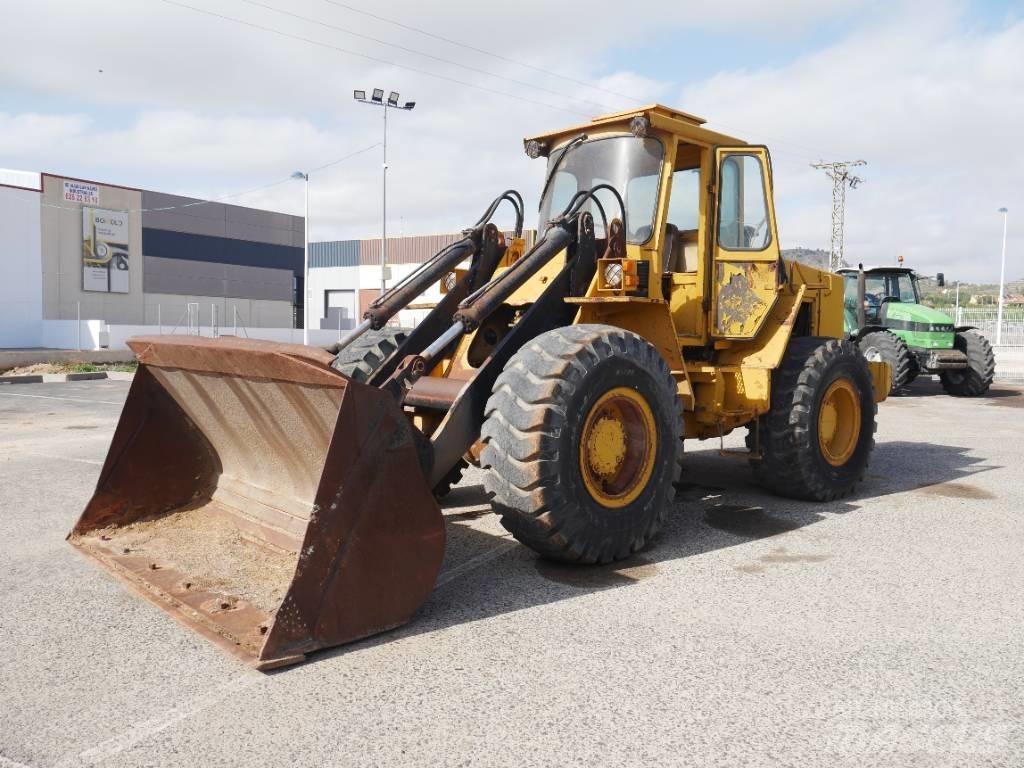 Volvo BM 4400 Pyöräkuormaajat