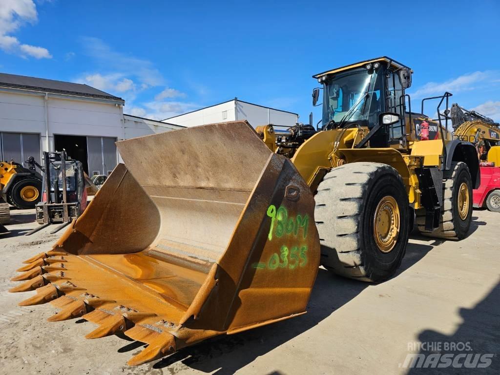 CAT 980M Pyöräkuormaajat