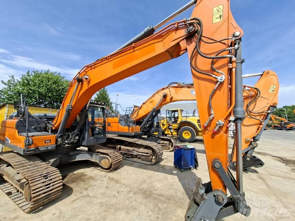 Doosan DX 225 LC-5 Telakaivukoneet