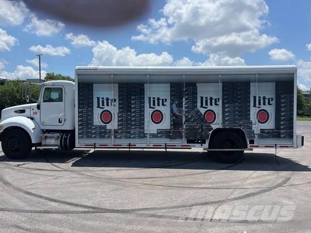 Peterbilt 337 Juomien jakeluautot