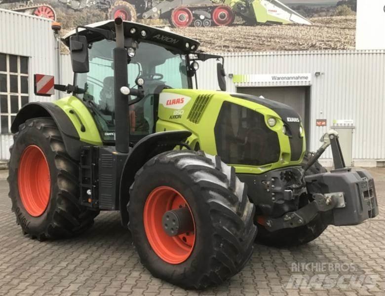 CLAAS AXION 850 Traktorit