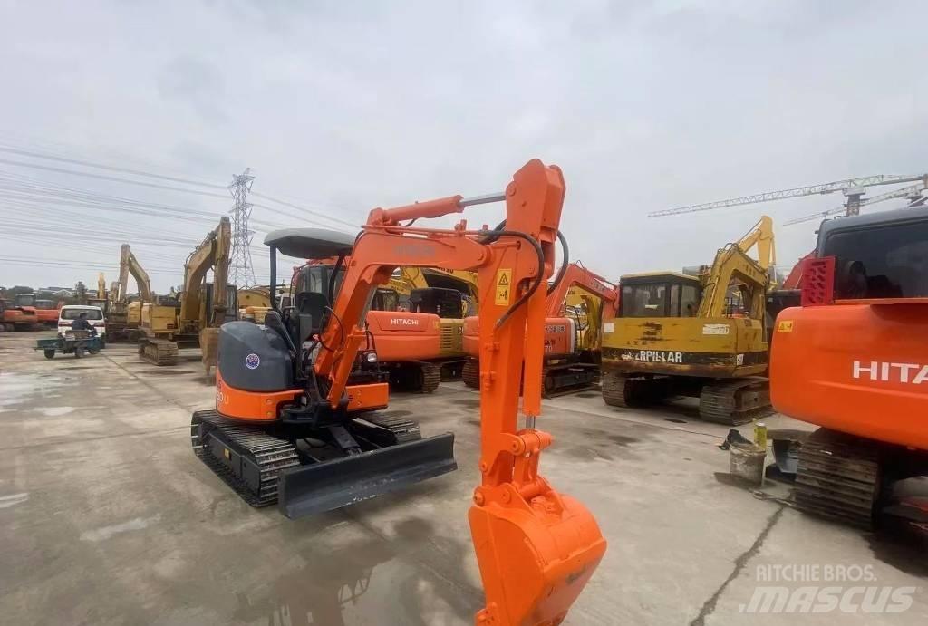 Hitachi 30 Telakaivukoneet