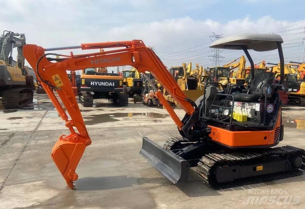 Hitachi 30 Telakaivukoneet