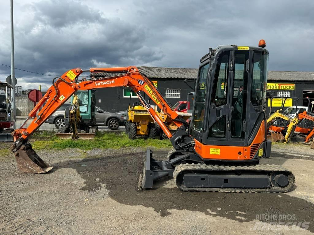 Hitachi ZX 30 U-2 Minikaivukoneet < 7t
