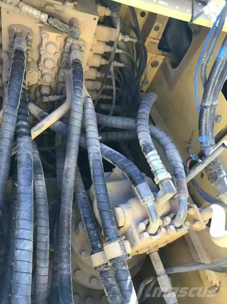 Komatsu PC 210 Telakaivukoneet