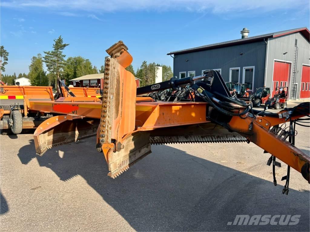 FMG TLN 570 Tiehöylät