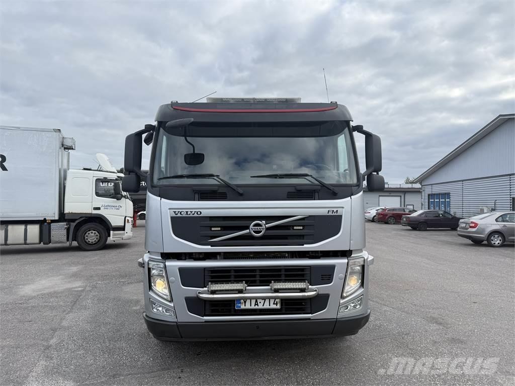 Volvo FM13 8X4 Sora- ja kippiautot