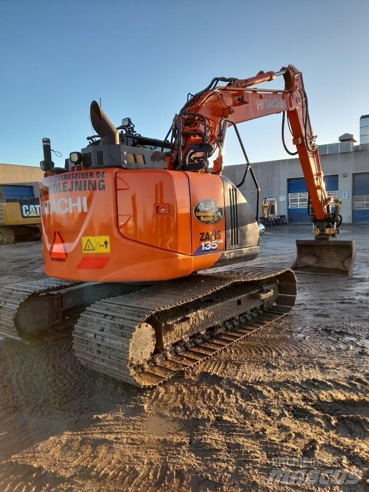 Hitachi ZX 135 US-6 Telakaivukoneet