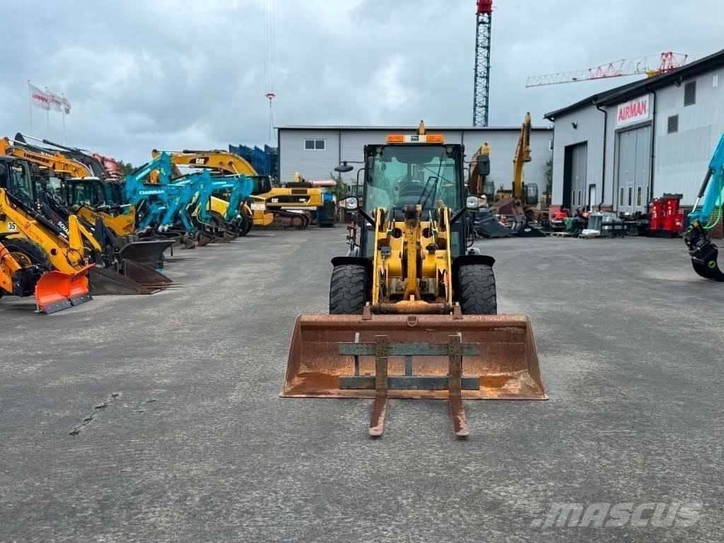 CAT 906 H Pyöräkuormaajat