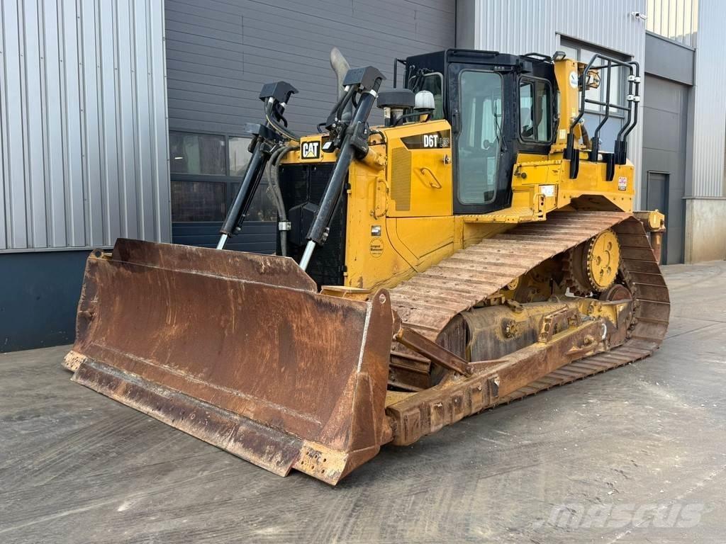 CAT D6T LGP Telaketjupuskutraktorit