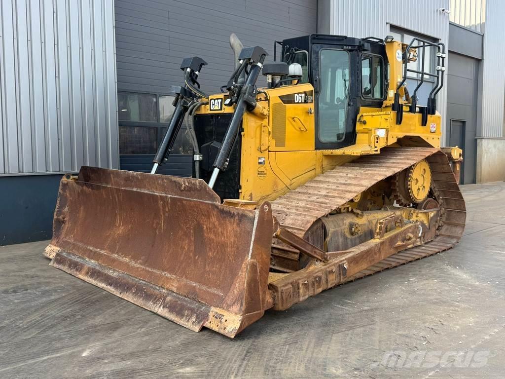 CAT D6T LGP Telaketjupuskutraktorit