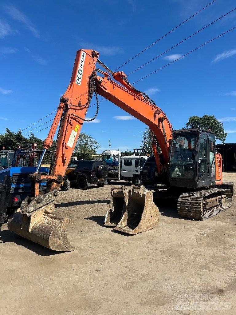 Hitachi ZX 135 US-6 Telakaivukoneet