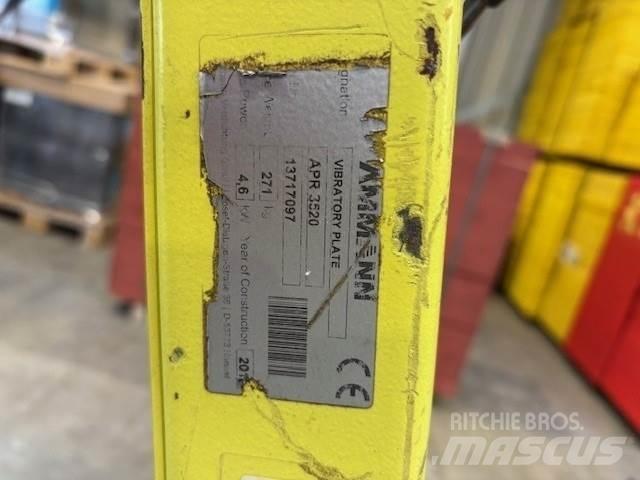 Ammann APR 3520 Tärylevyt