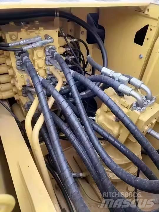 Komatsu PC200 Telakaivukoneet