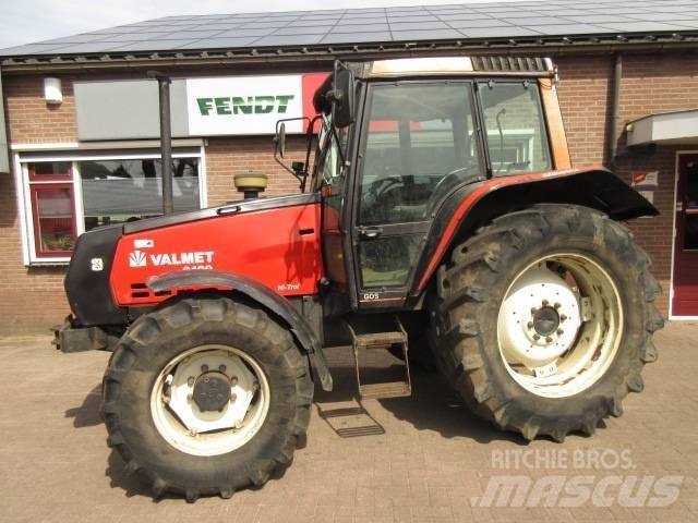 Valmet 6400 Traktorit