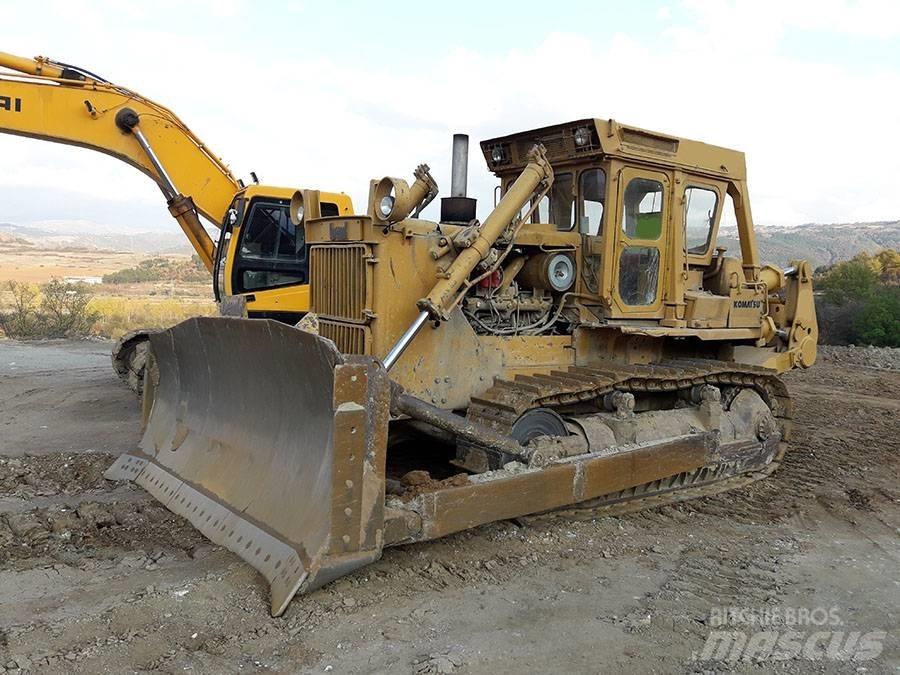 Komatsu D 155 A-1 Telaketjupuskutraktorit