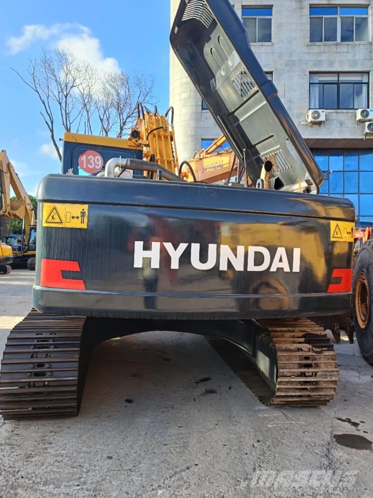 Hyundai R220LC-9S Telakaivukoneet