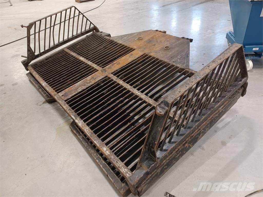 Komatsu 890.3 Muut
