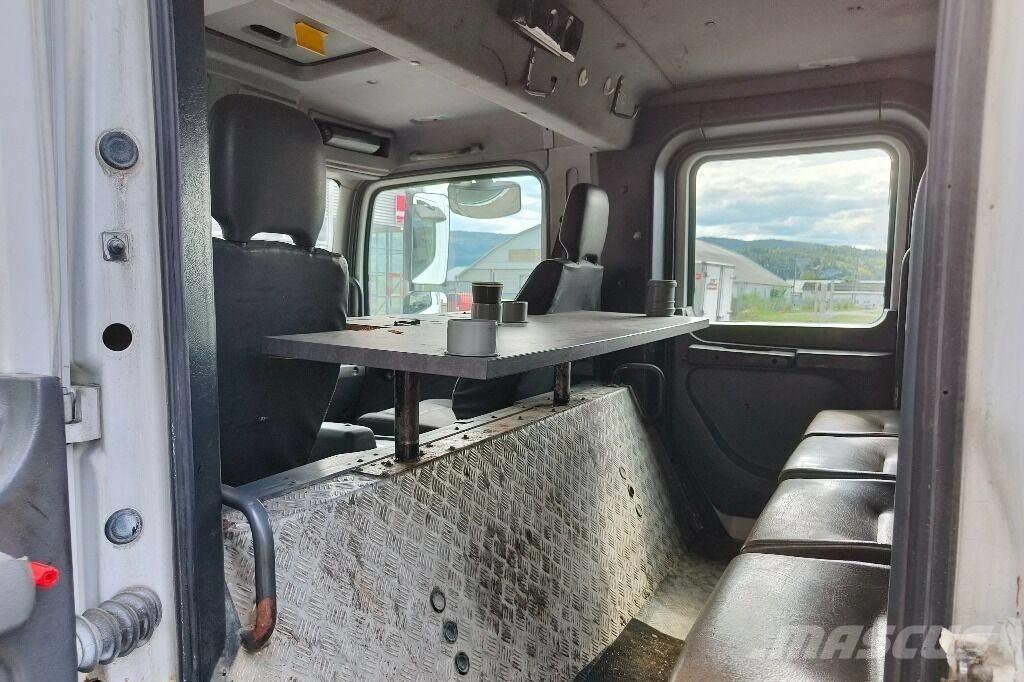 Mercedes-Benz 1018 Umpikorikuorma-autot