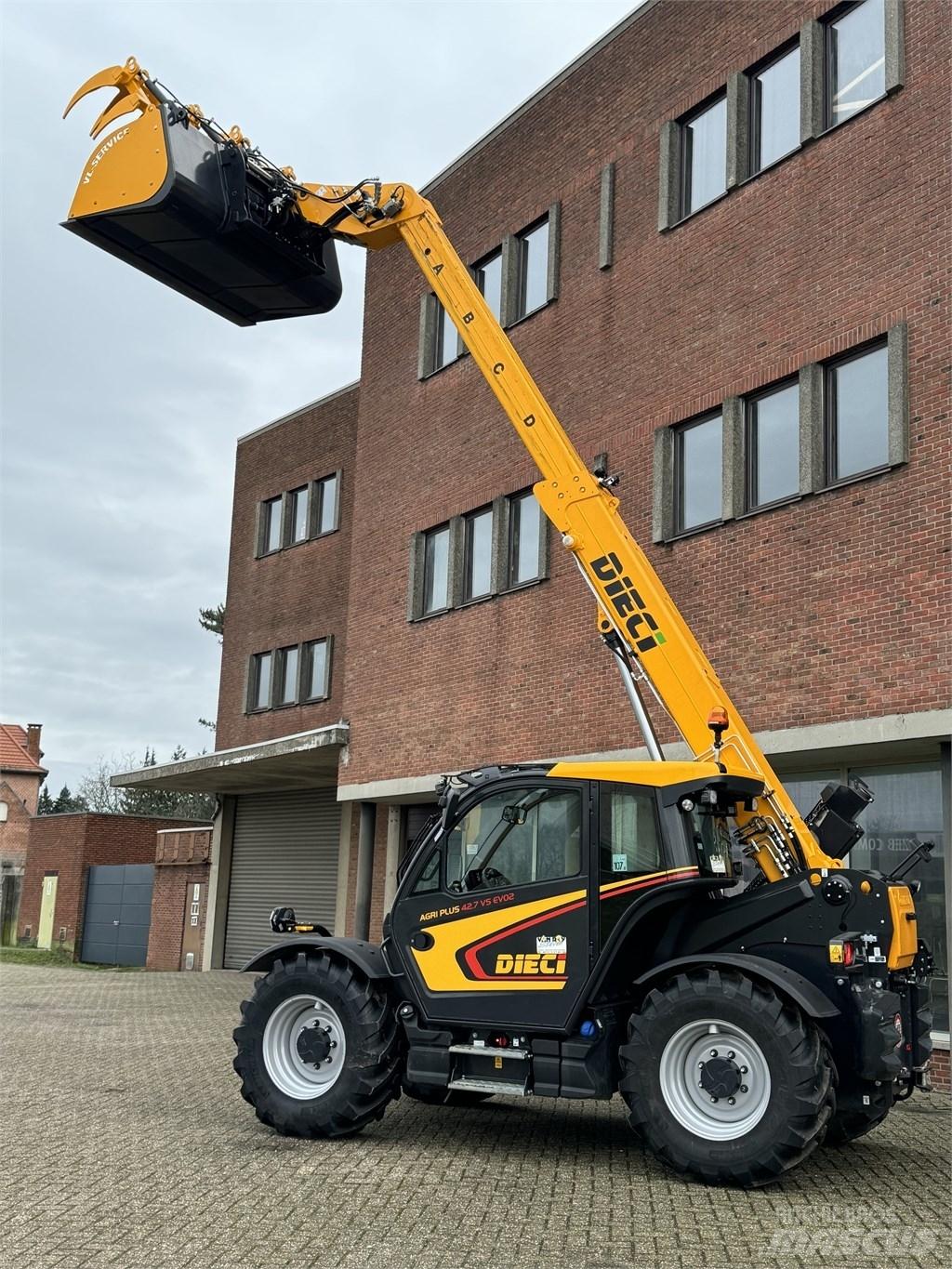Dieci Agri plus 42.7 Maatalouskurottajat