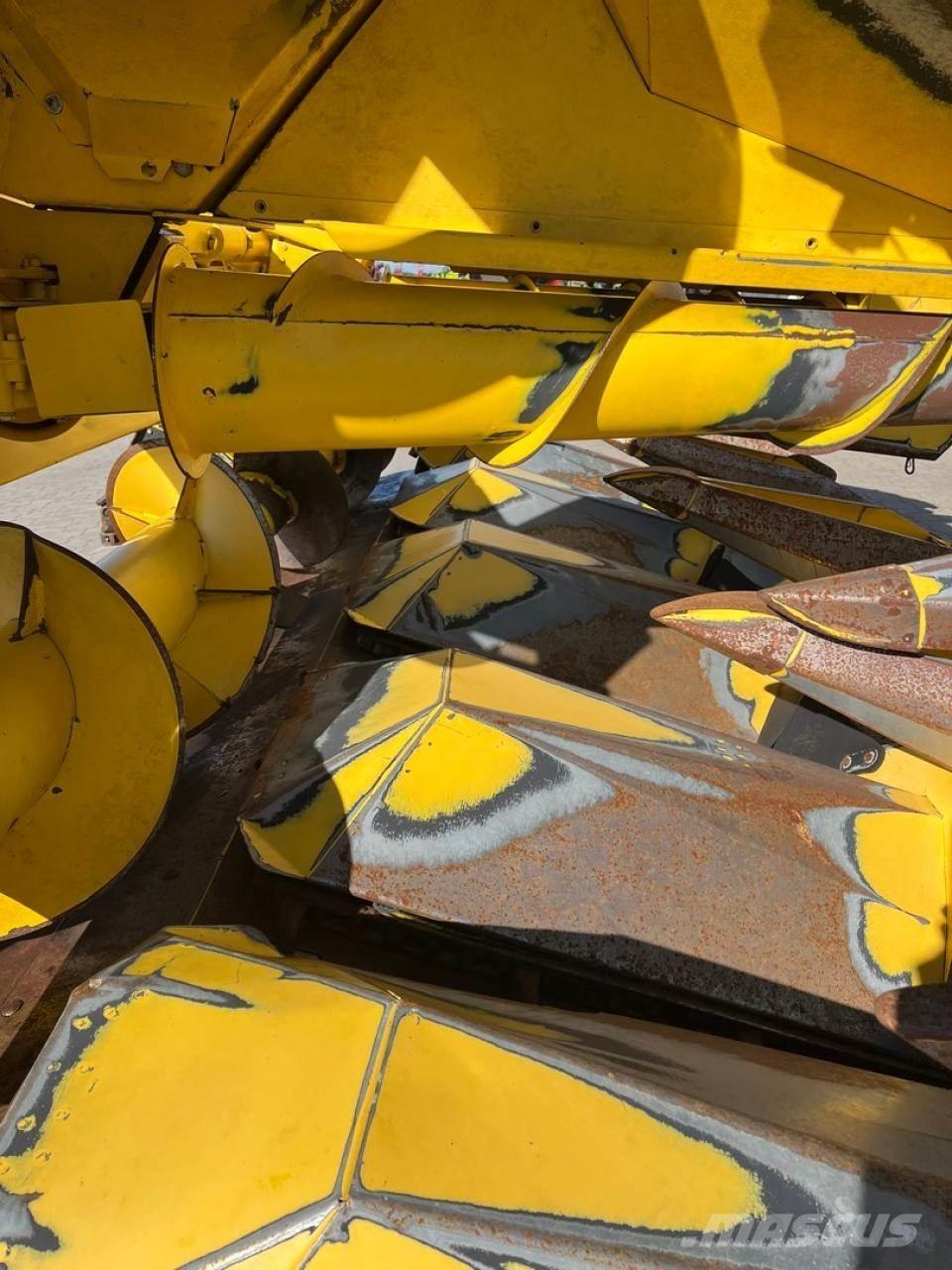New Holland MF675W Lisävarusteet ja komponentit